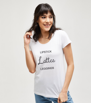 Lipstisck Lattes Leggings Tişört