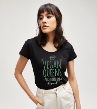 Vegan queens are born in April T-shirt