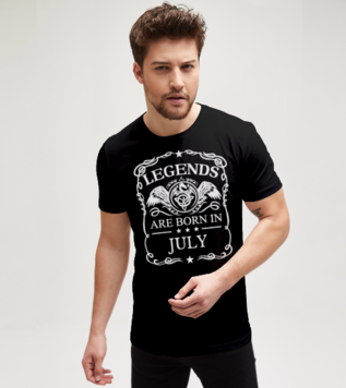 Legends Are Born In July Tişört
