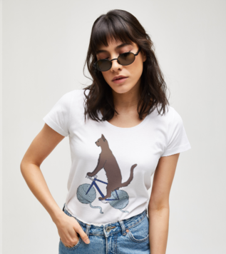 Bisiklet Yumağı Beyaz Kadın Tshirt