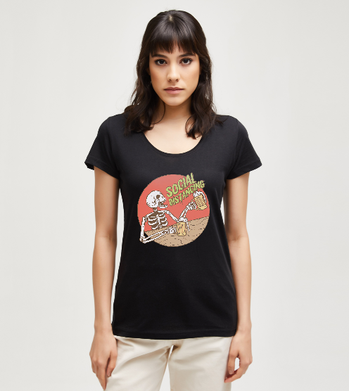 Social-distancing-skull-siyah-kadin-tshirt-kadin-tshirt-tasarla-on3