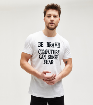 Bilgisayar Korkusu Beyaz Erkek Tişört
